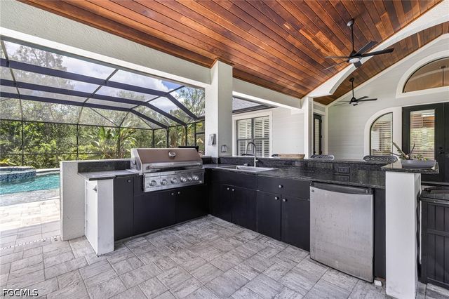 12200 Caisson LN, Fort Myers, FL 33912