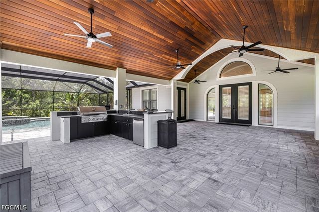 12200 Caisson LN, Fort Myers, FL 33912
