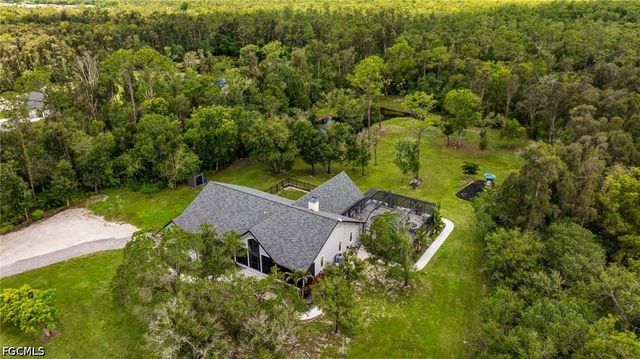 12200 Caisson LN, Fort Myers, FL 33912