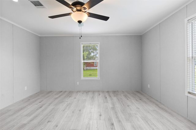 72 Road 3371b, Cleveland, TX 77327