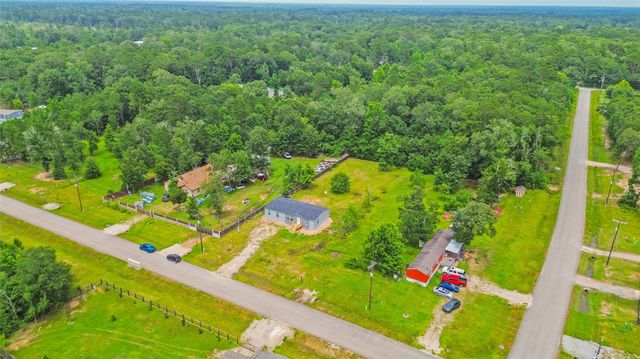 72 Road 3371b, Cleveland, TX 77327