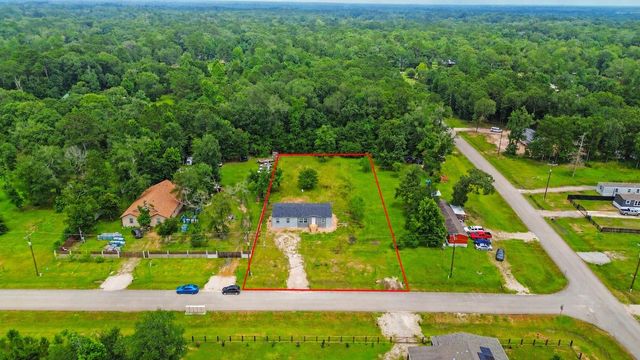 72 Road 3371b, Cleveland, TX 77327