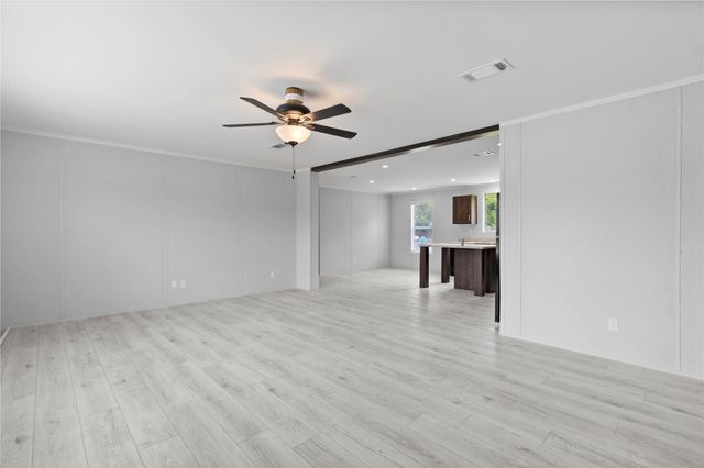 72 Road 3371b, Cleveland, TX 77327
