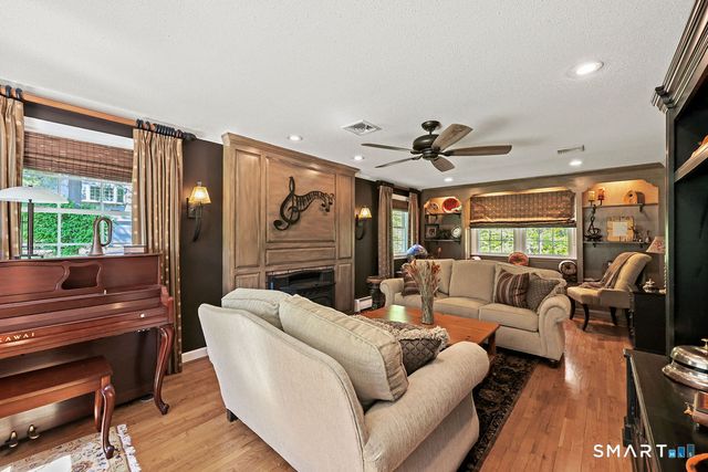103 Cider Mill Road, Glastonbury, CT 06033