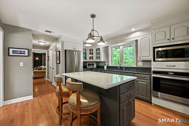 103 Cider Mill Road, Glastonbury, CT 06033