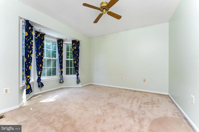 8415 HOLLIS LN, Vienna, VA 22182