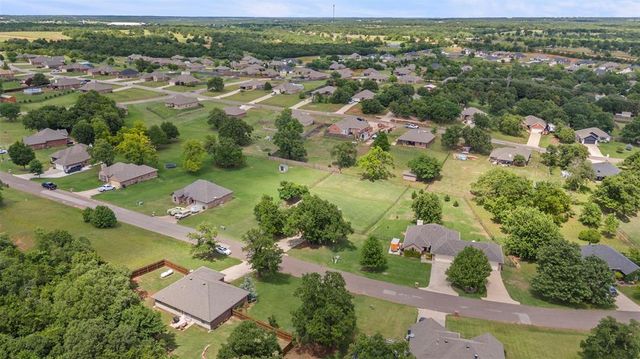11644 Country View, Guthrie, OK 73044
