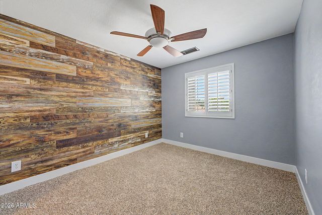 372 E GOLDMINE Court, San Tan Valley, AZ 85140