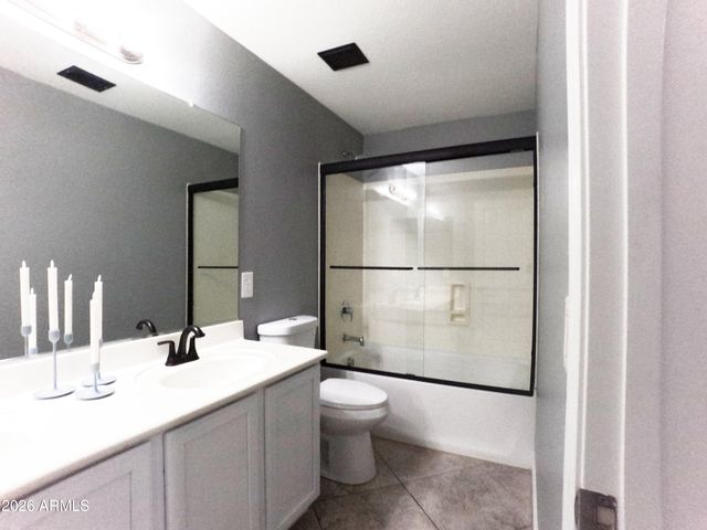 372 E GOLDMINE Court, San Tan Valley, AZ 85140