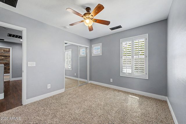 372 E GOLDMINE Court, San Tan Valley, AZ 85140
