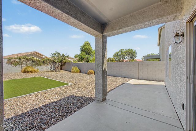 372 E GOLDMINE Court, San Tan Valley, AZ 85140