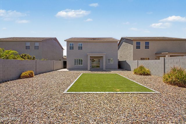 372 E GOLDMINE Court, San Tan Valley, AZ 85140