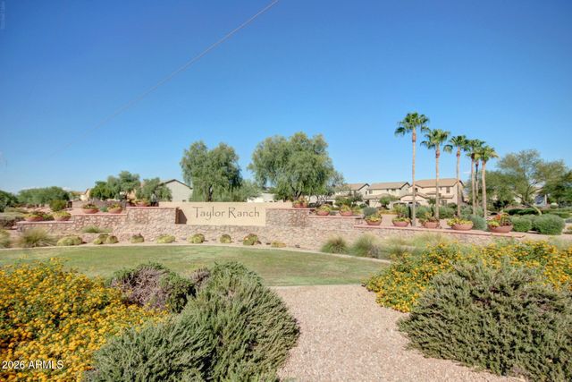 372 E GOLDMINE Court, San Tan Valley, AZ 85140