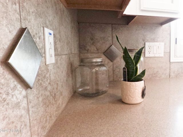 372 E GOLDMINE Court, San Tan Valley, AZ 85140