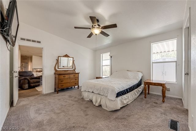 5423 North Sir Richard Drive, Las Vegas, NV 89110
