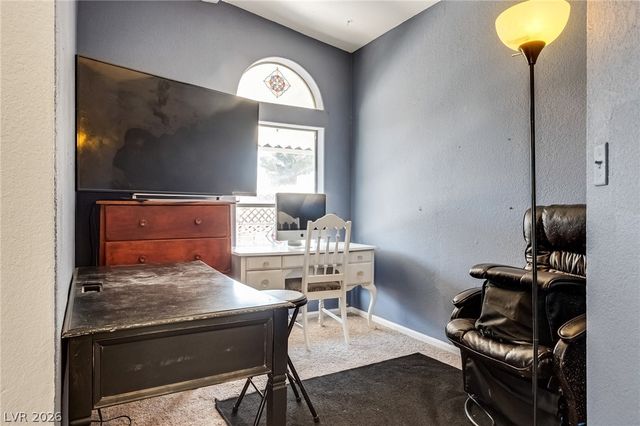 5423 North Sir Richard Drive, Las Vegas, NV 89110