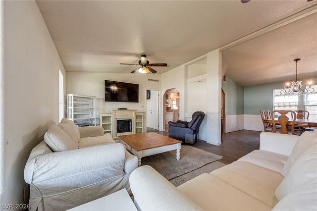 5423 North Sir Richard Drive, Las Vegas, NV 89110