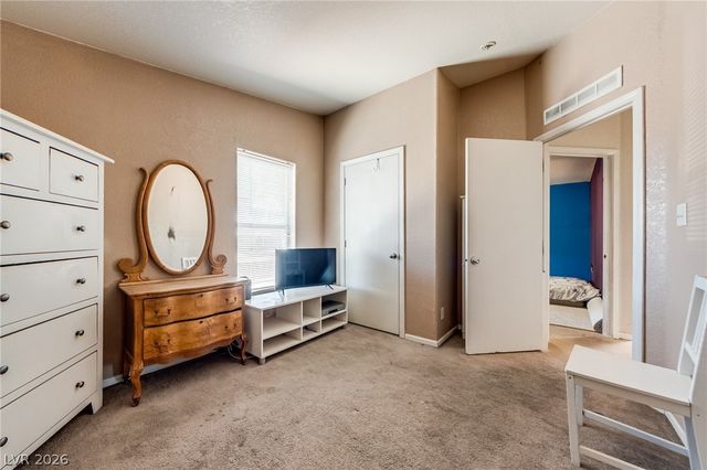 5423 North Sir Richard Drive, Las Vegas, NV 89110