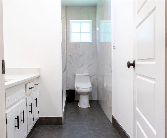 1077 Sawgrass Court SW, Lilburn, GA 30047