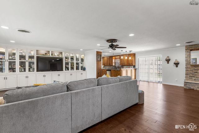 4210 YORK STREET, Wichita Falls, TX 76309