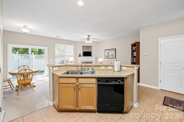 932 Coffee Tree Lane, Rock Hill, SC 29732