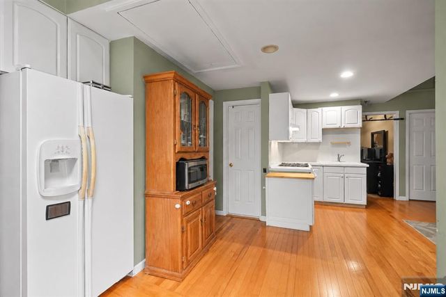 36 Beach Haven Road, West Milford, NJ 07421