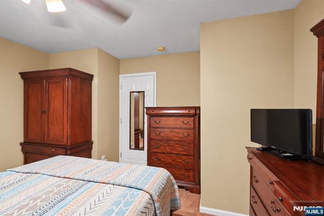 36 Beach Haven Road, West Milford, NJ 07421