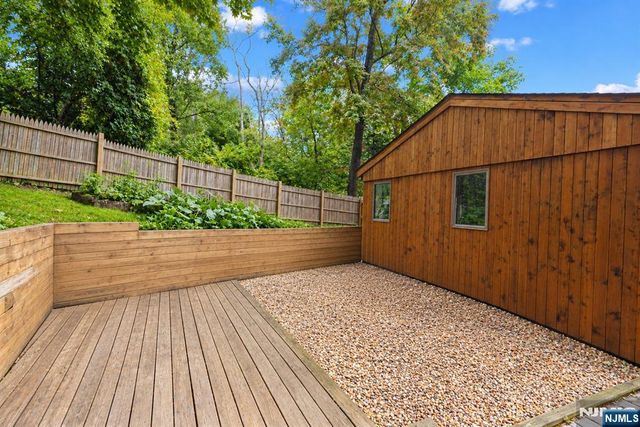 36 Beach Haven Road, West Milford, NJ 07421