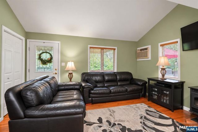 36 Beach Haven Road, West Milford, NJ 07421
