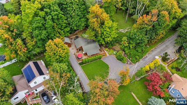 36 Beach Haven Road, West Milford, NJ 07421