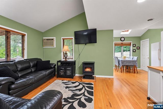 36 Beach Haven Road, West Milford, NJ 07421