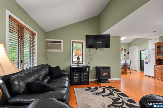 36 Beach Haven Road, West Milford, NJ 07421
