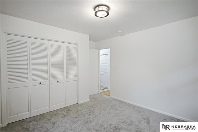 2047 N 70th Street, Omaha, NE 68104