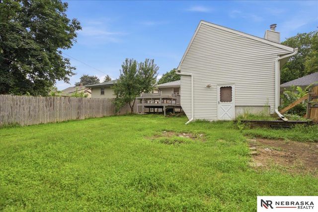 2047 N 70th Street, Omaha, NE 68104