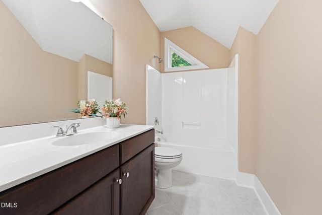 1001 Reaves Drive, Chapel Hill, NC 27516