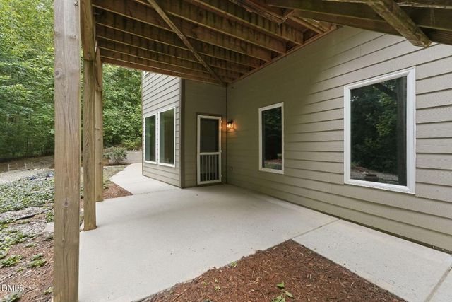 1001 Reaves Drive, Chapel Hill, NC 27516