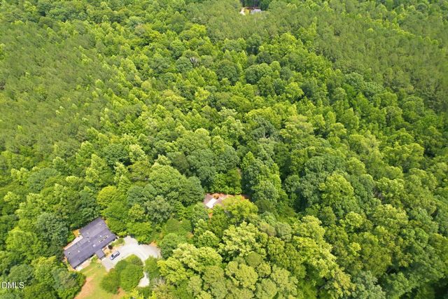 1001 Reaves Drive, Chapel Hill, NC 27516