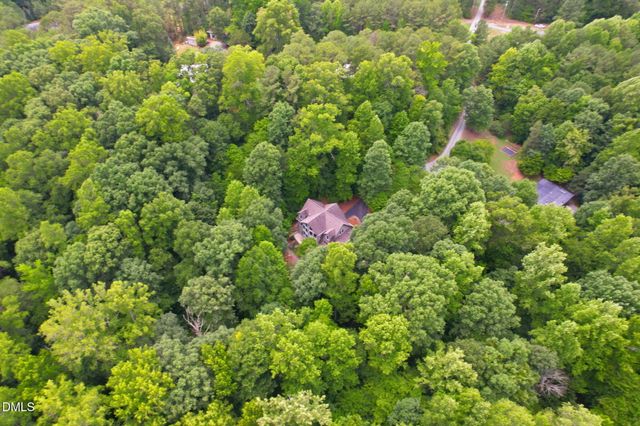 1001 Reaves Drive, Chapel Hill, NC 27516