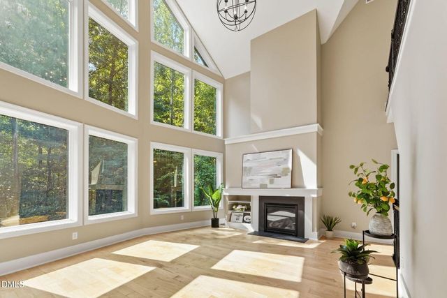 1001 Reaves Drive, Chapel Hill, NC 27516