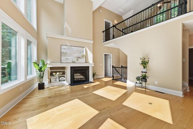 1001 Reaves Drive, Chapel Hill, NC 27516