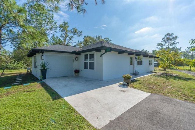 3690 31st AVE NE, Naples, FL 34120