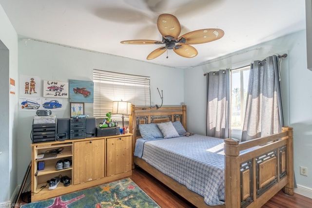 3690 31st AVE NE, Naples, FL 34120