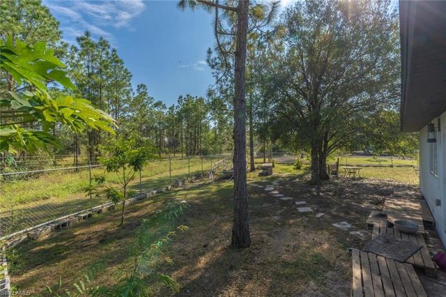 3690 31st AVE NE, Naples, FL 34120