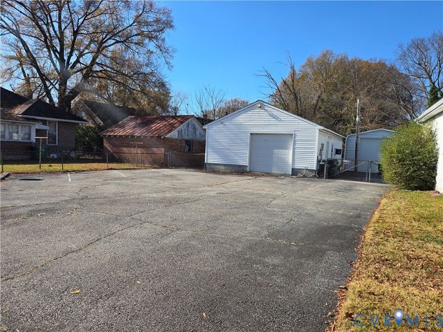 306 Washington Ave, Colonial Heights, VA 23834