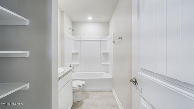 335 White Pine Drive, Lafayette, LA 70501