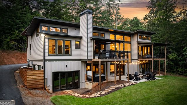 177 Creekside Landing, Ellijay, GA 30540