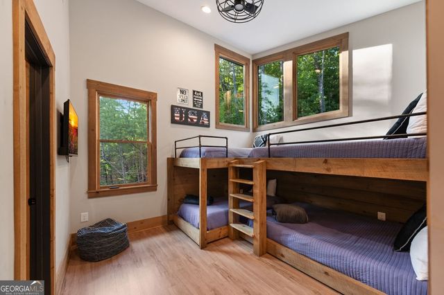 177 Creekside Landing, Ellijay, GA 30540