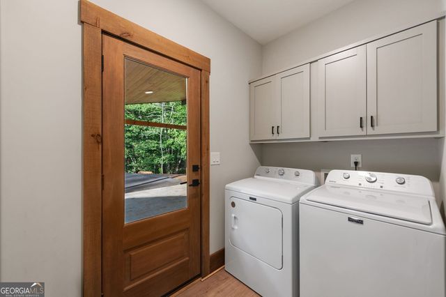 177 Creekside Landing, Ellijay, GA 30540
