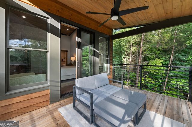 177 Creekside Landing, Ellijay, GA 30540