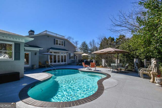 2901 Club Place, Gainesville, GA 30506